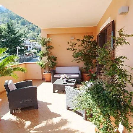 Pensión Villacristiano Marano Marchesato