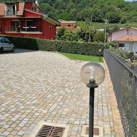 Villacristiano Pensión Marano Marchesato